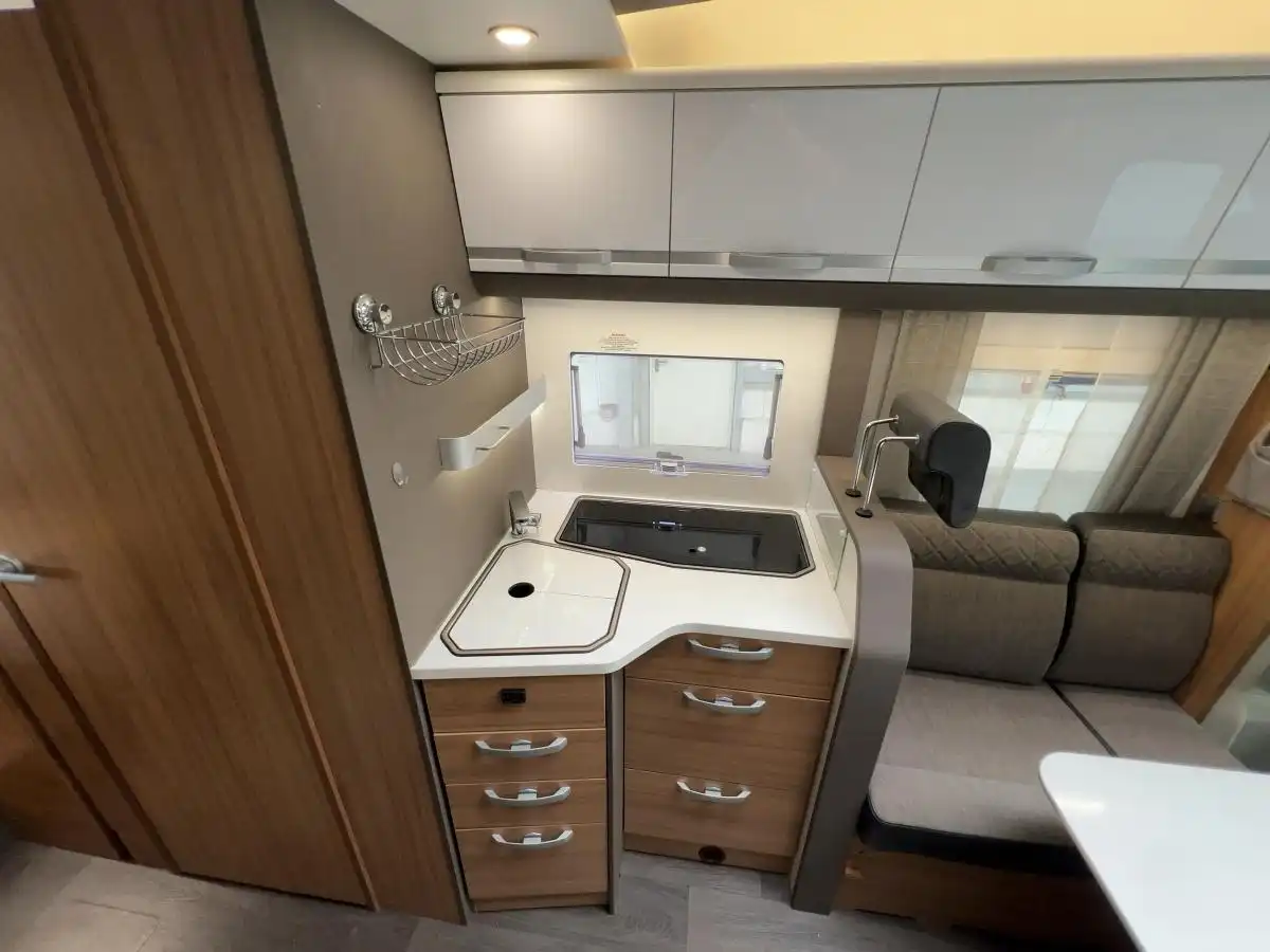 ADRIA Coral 670 DL Plus - Ansicht 12